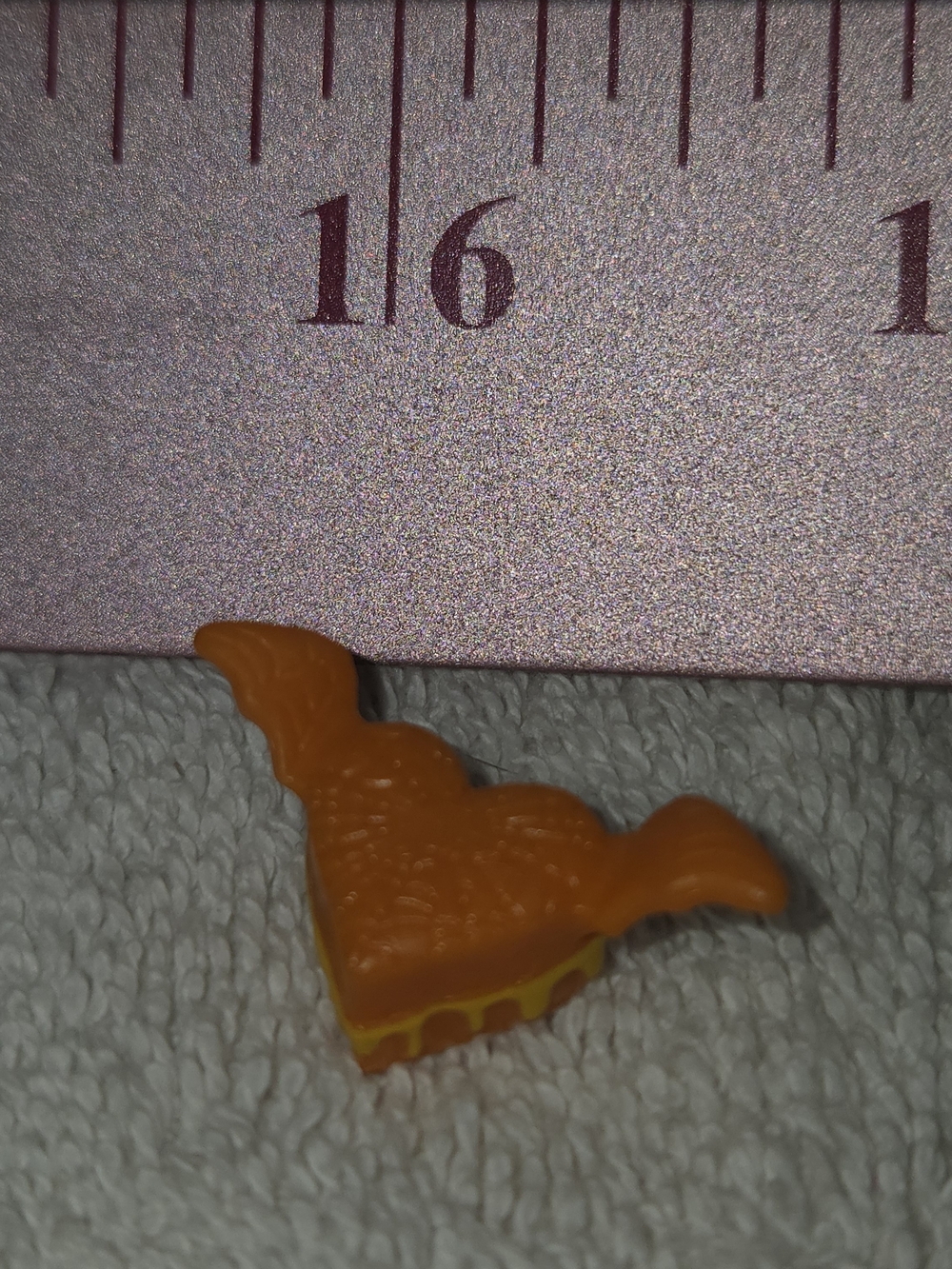 Mattel Monster High Orange and Yellow Doll Accessory